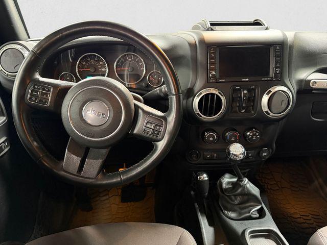 2017 Jeep Wrangler Unlimited Sahara 4x4