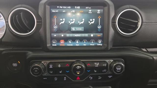 2020 Jeep Wrangler Sahara 4x4