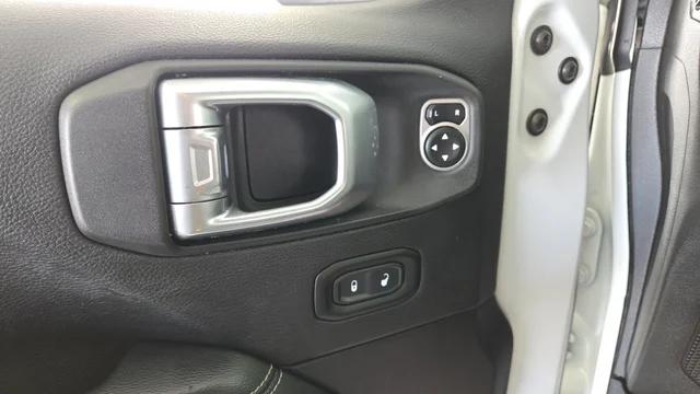 2020 Jeep Wrangler Sahara 4x4