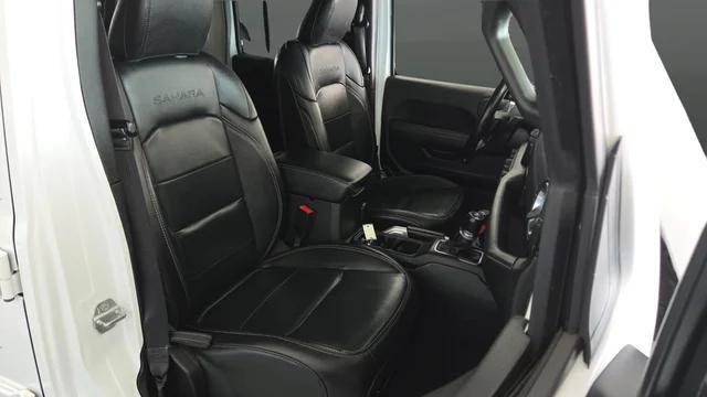 2020 Jeep Wrangler Sahara 4x4