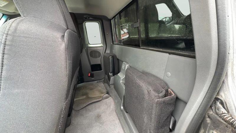 2005 Mazda 4000 B4000