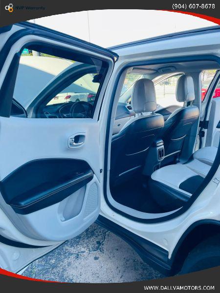 2020 Jeep Compass Latitude FWD