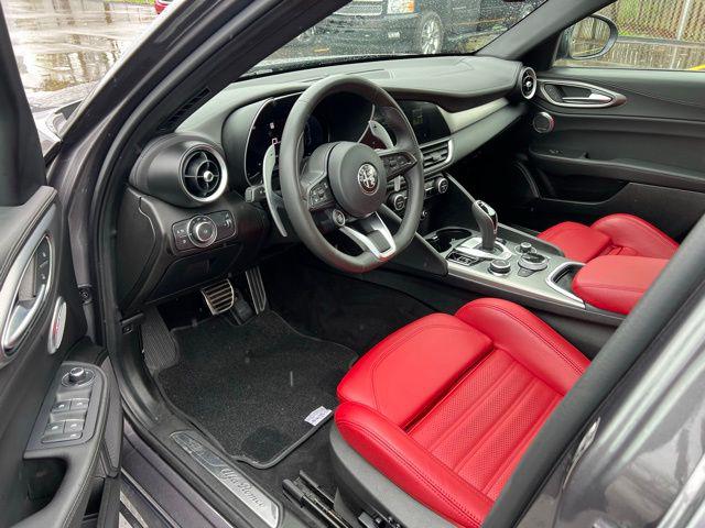 2024 Alfa Romeo Giulia Veloce AWD