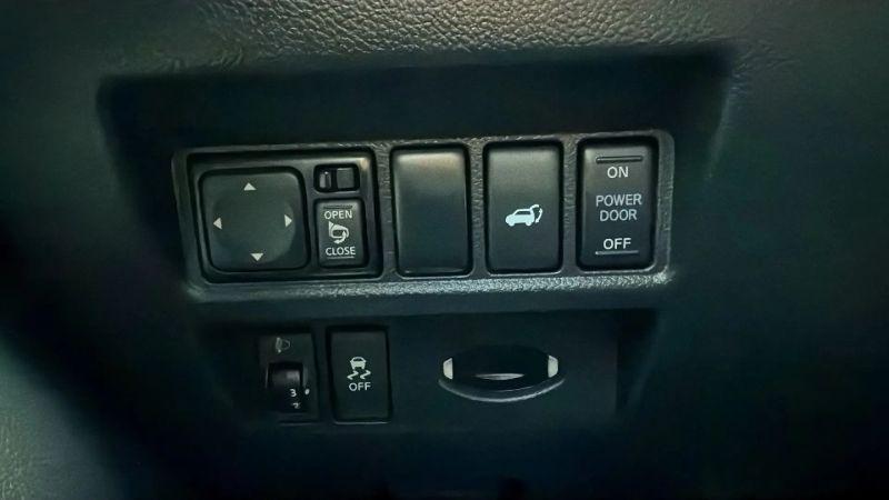 2017 INFINITI QX70 3.7