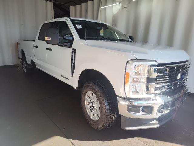2023 Ford F-350 XLT