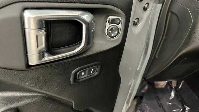 2023 Jeep Wrangler 2-Door Rubicon 4x4