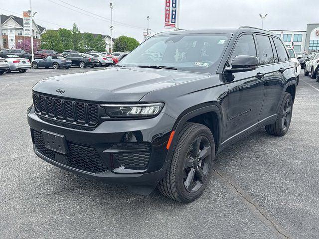 2023 Jeep Grand Cherokee Altitude 4x4