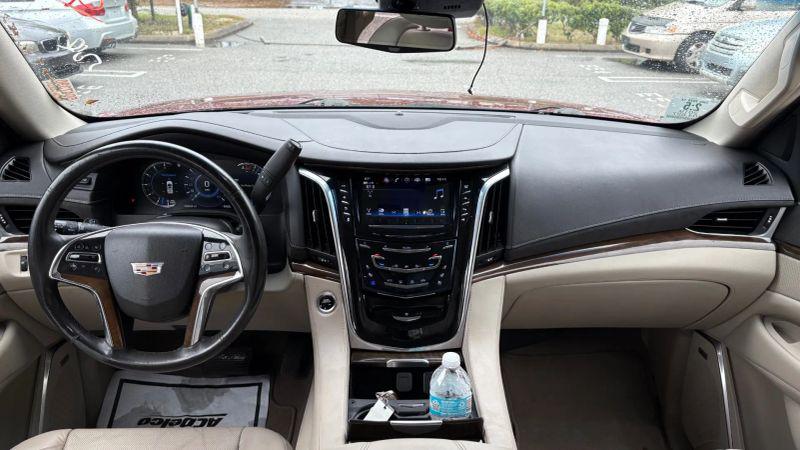 2019 Cadillac Escalade Luxury