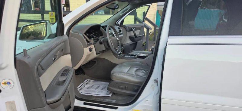2017 GMC Acadia Base