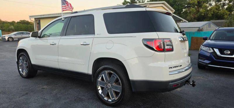 2017 GMC Acadia Base