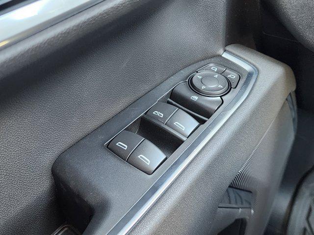 2026 Chevrolet Silverado 1500 4WD Crew Cab Standard Bed LT