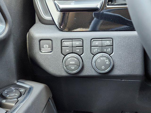 2026 Chevrolet Silverado 1500 4WD Crew Cab Standard Bed LT