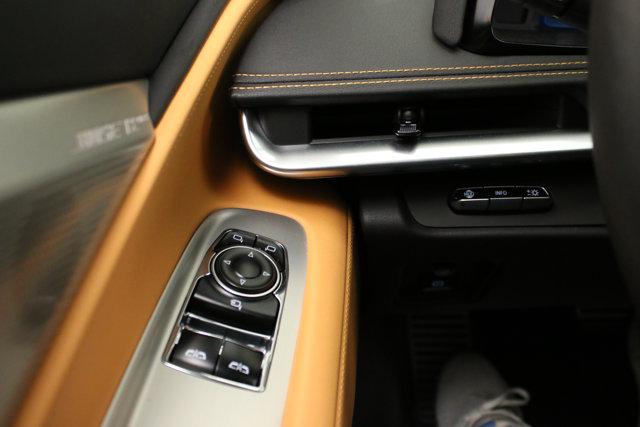 2023 Chevrolet Corvette Stingray RWD Coupe 2LT