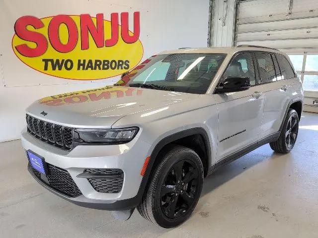 2023 Jeep Grand Cherokee Altitude for sale in Two Harbors, MN