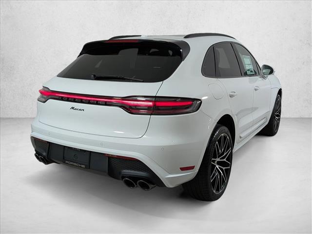 2026 Porsche Macan AWD