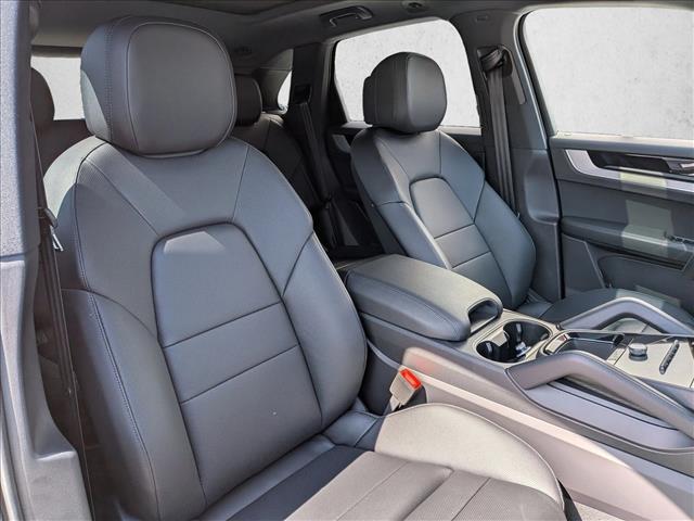 2026 Porsche Cayenne AWD