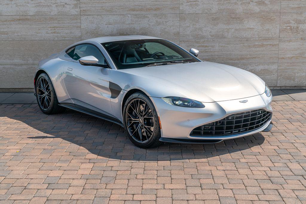 /2021 Aston-Martin Vantage