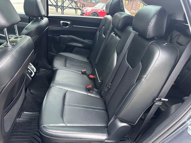 2021 Kia Sorento S