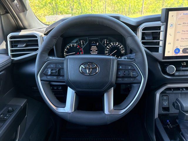 2026 Toyota Tundra SR5 CrewMax 5.5' Bed