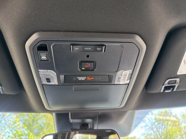2026 Toyota Tundra SR5 CrewMax 5.5' Bed