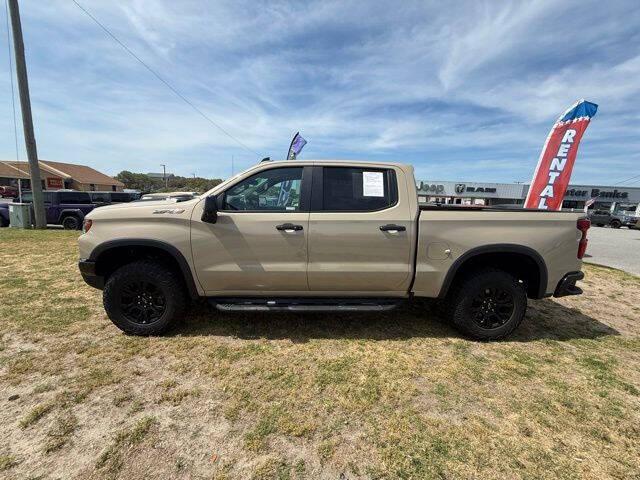 2022 Chevrolet Silverado 1500 4WD Crew Cab Short Bed ZR2