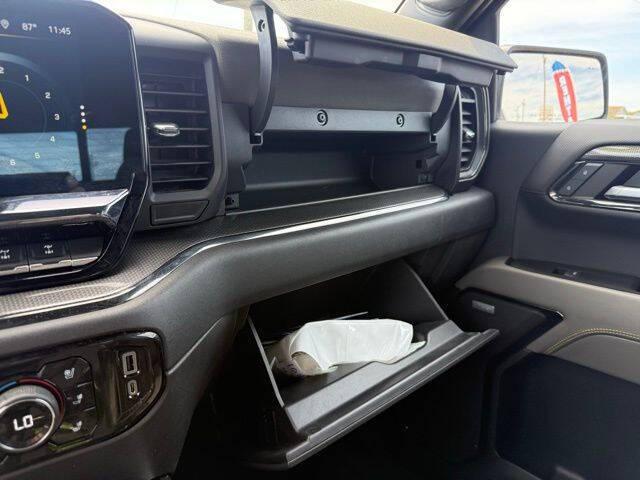 2022 Chevrolet Silverado 1500 4WD Crew Cab Short Bed ZR2