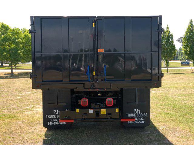 2027 Ford F-750 Base