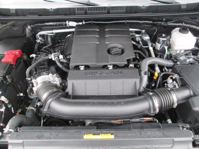 2025 Nissan Frontier Crew Cab SL 4x4