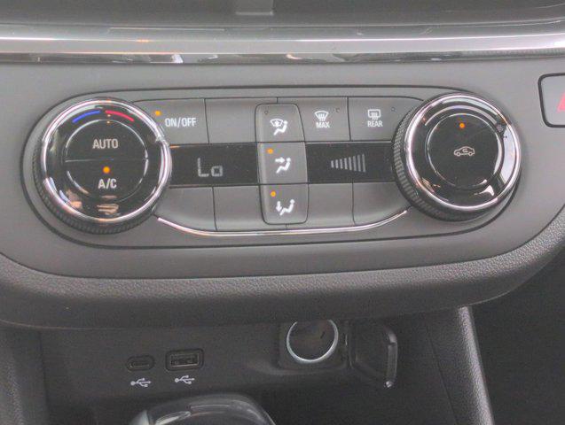 2026 Buick NV Preferred FWD
