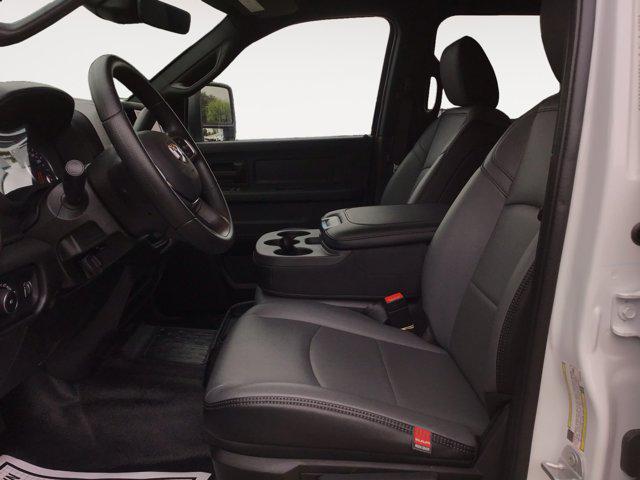 2026 Ram 5500 Tradesman/Big Horn