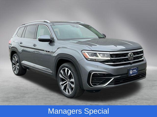 2022 Volkswagen Atlas 3.6L V6 SEL Premium R-Line for sale in Fargo, ND
