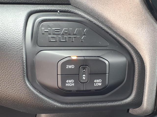 2025 Ram 2500 Tradesman Crew Cab 4x4 6'4" Box