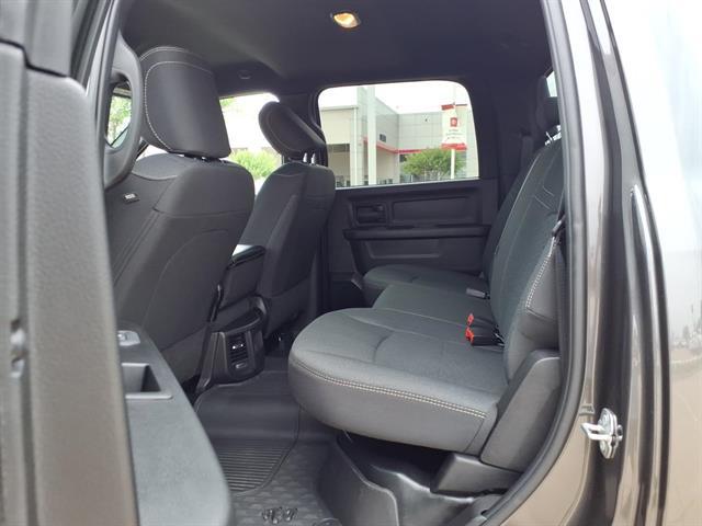 2025 Ram 2500 Tradesman Crew Cab 4x4 6'4" Box