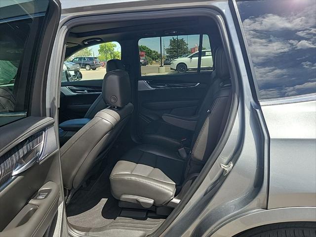 2025 Cadillac XT6 FWD Premium Luxury