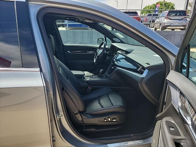 2025 Cadillac XT6 FWD Premium Luxury