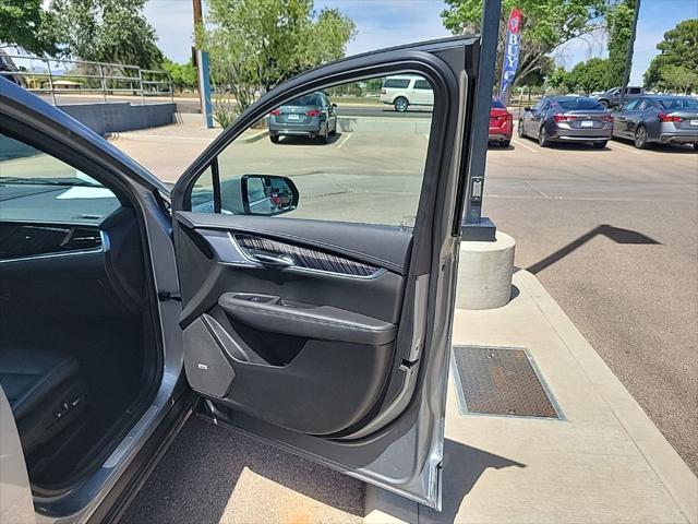 2025 Cadillac XT6 FWD Premium Luxury