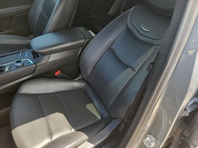 2025 Cadillac XT6 FWD Premium Luxury