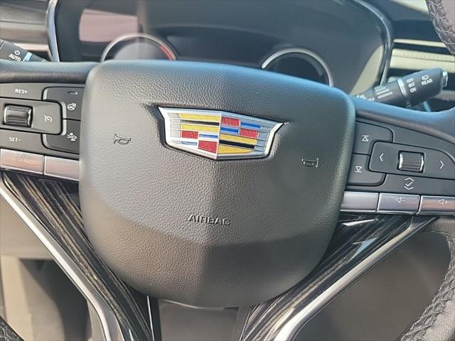 2025 Cadillac XT6 FWD Premium Luxury