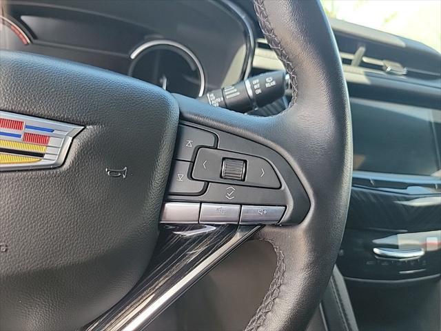 2025 Cadillac XT6 FWD Premium Luxury