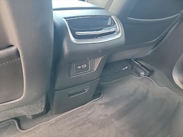 2025 Cadillac XT6 FWD Premium Luxury