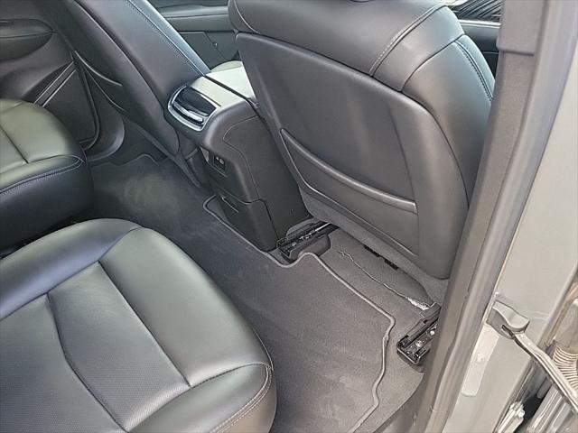 2025 Cadillac XT6 FWD Premium Luxury