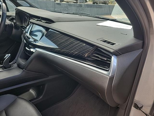 2025 Cadillac XT6 FWD Premium Luxury