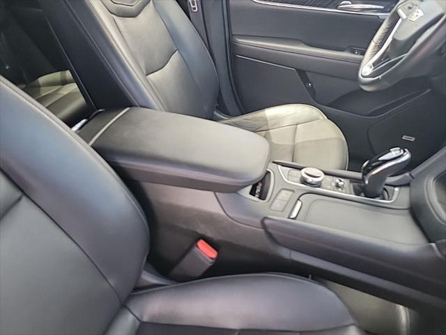 2025 Cadillac XT6 FWD Premium Luxury