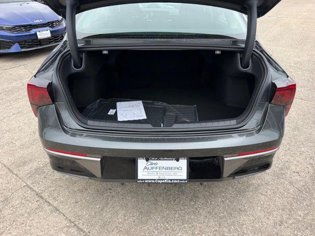 2026 Kia K5 LXS FWD