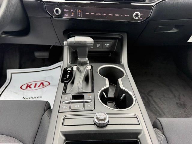 2026 Kia K5 LXS FWD
