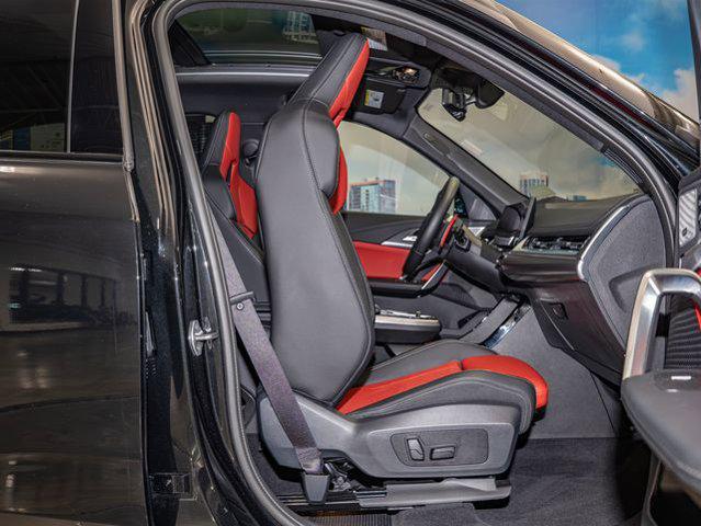 2025 BMW X1 M35i