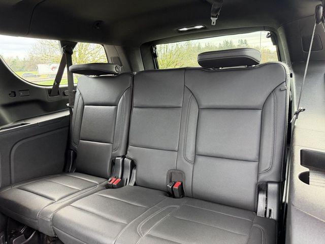 2022 Chevrolet Suburban 4WD LT