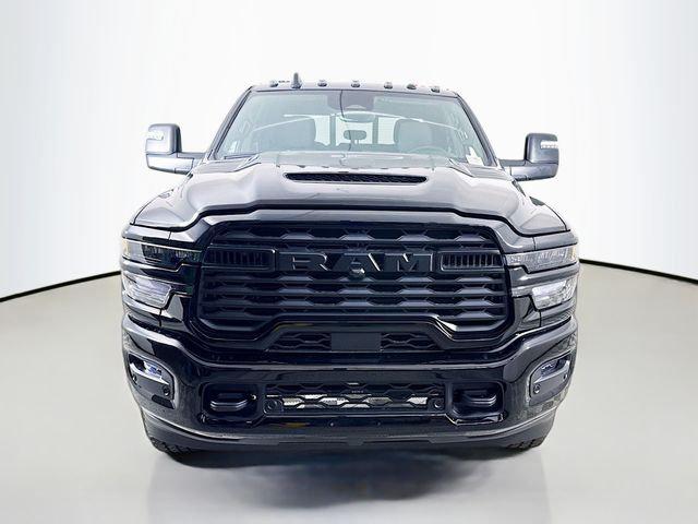 2026 RAM Ram 2500 RAM 2500 BLACK EXPRESS CREW CAB 4X4 64 BOX 2026 RAM Ram 2500 RAM 2500 BLACK EXPRESS CREW CAB 4X4 64 BOX