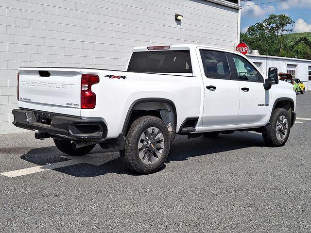 2026 Chevrolet Silverado 2500HD Custom