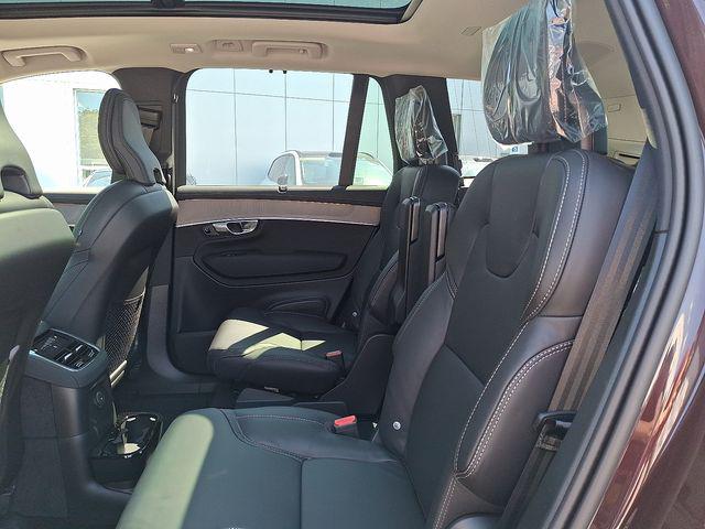 2026 Volvo XC90 Plug-In Hybrid Ultra, T8 AWD, Electric/Gasoline, Bright, 6 Seats